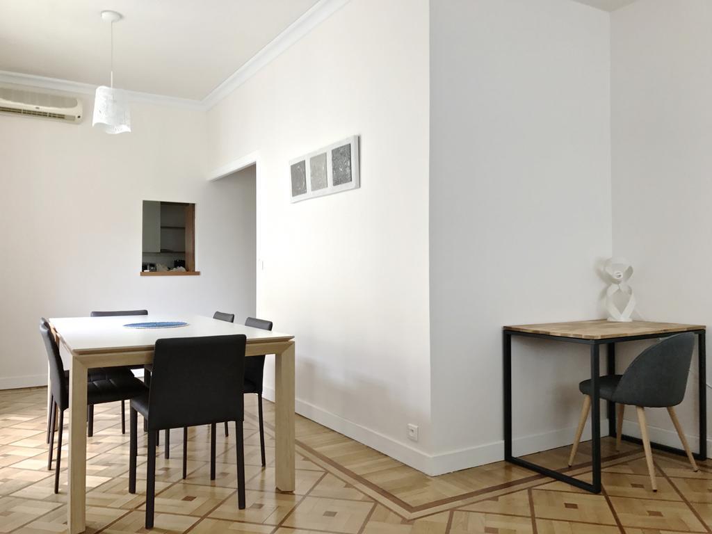 Appartement 'Le Fontainebleau' Nisa Exterior foto
